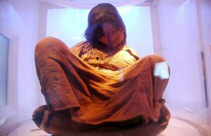 Izložena 500 godina stara mumija smrznute curice