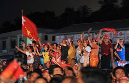 Suu Kyi objavila da je njezina stranka pobijedila na izborima