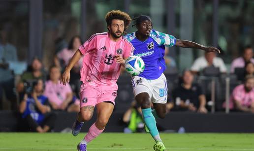 Jednooki je nogometa&scaron; junak Burkine Faso: 'Nekad ne vidim brani&ccaron;a, ali ga mogu osjetiti...'