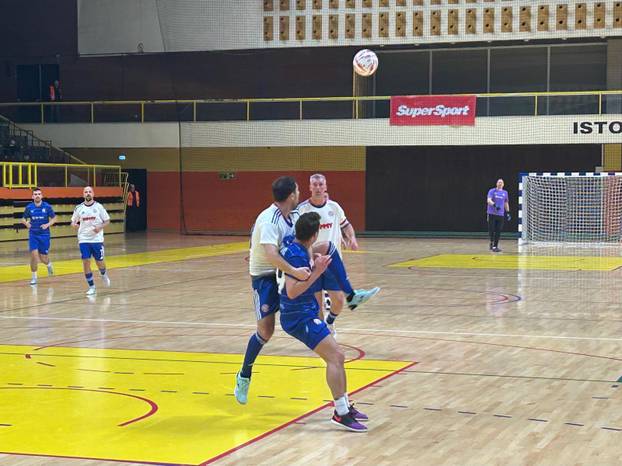 Legende Hajduka i Dinama oduševile haklom na Gripama!