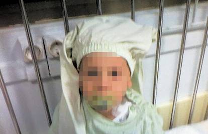 Beba heroj: Karlo (1) je uspio preživjeti rak jetara