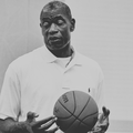 Preminuo je Dikembe Mutombo