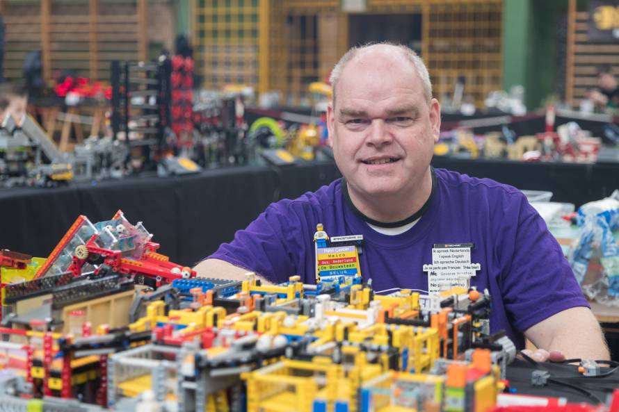 Za jednu kreaciju od 'legića' potrebno je i nekoliko mjeseci