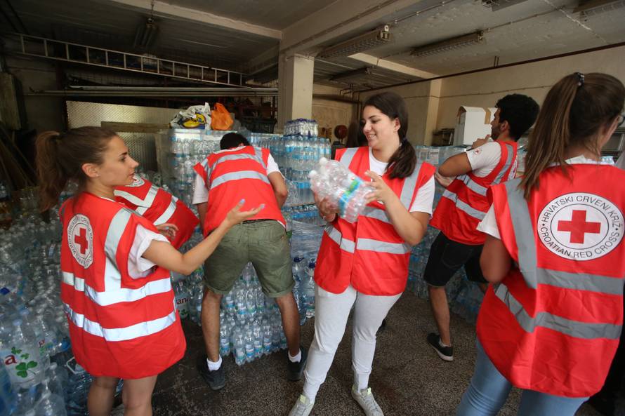 Piloti kanadera: Ovo je majka svih požara, to još nismo vidjeli