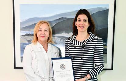 Američka veleposlanica uručila vrijednu nagradu čelnici udruge 'Hrvatska pomaže': 'Čast mi je!'