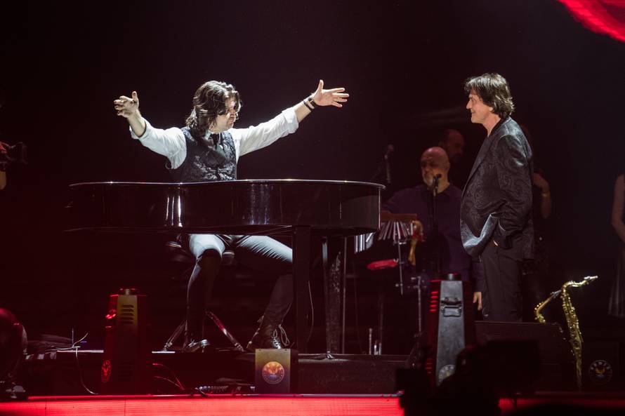 Zdravko Čolić kreće na hrvatsku turneju sljedeće godine