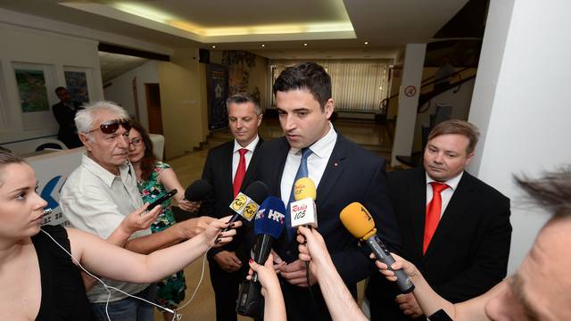 Bernardić: HDZ treba prestati krasti, pljačkati i otimati