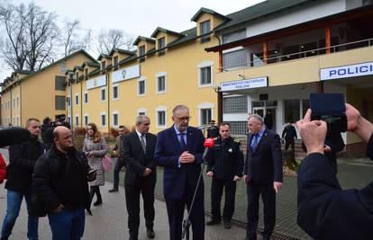 Božinović na Bajakovu otvorio novi centar  za smještaj policije