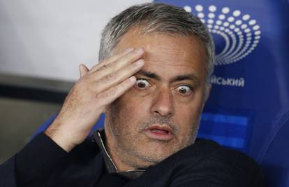 Mourinho dobio otkaz! Hiddink se vraća na klupu Chelseaja?
