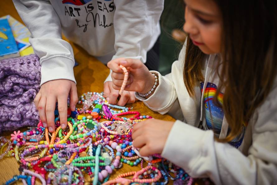 Franka (9) i Nika (11) redovito šalju svoje crteže u redakciju 24sata: Crtaju bolje od profića!