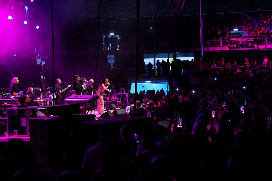 Frankfurt: Hrvatska noć u Suwag Energie Areni