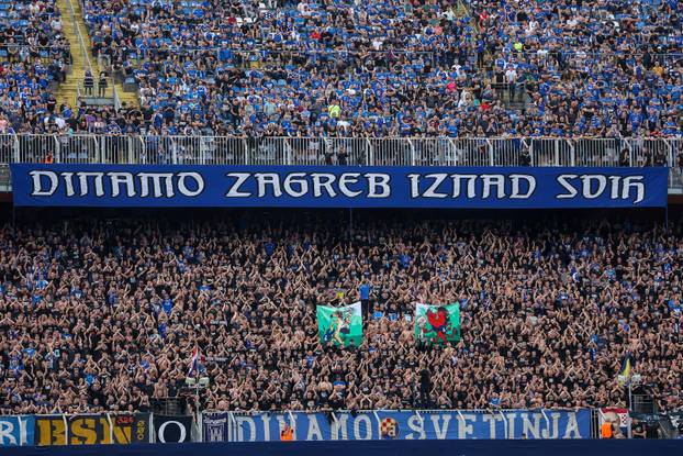 Navijači na utakmici 36. kola SuperSport HNL-a između Dinama i Rudeša