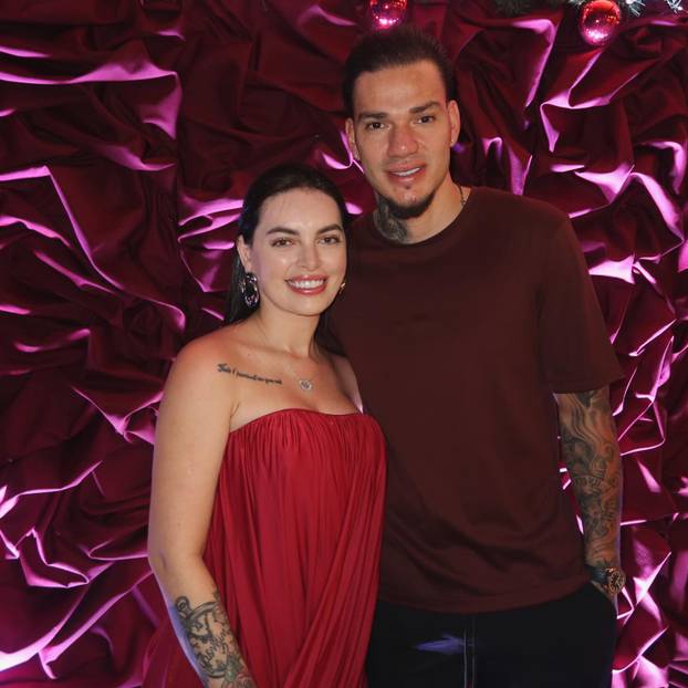 FOTO Brazilci imaju ukusa! Evo koga ljube njihovi nogometaši