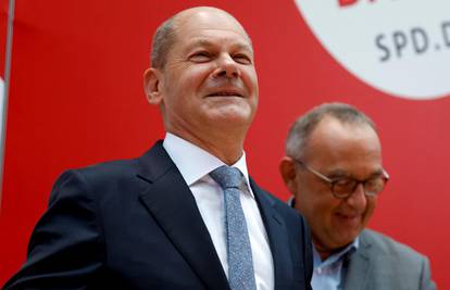 Olaf Scholz je sada i službeno postao novi njemački kancelar