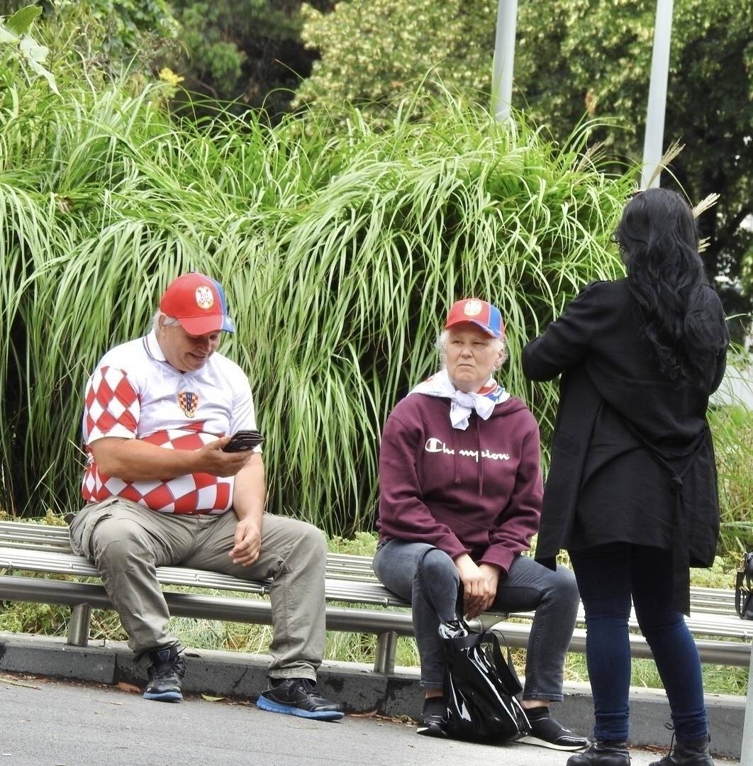 Novak Djokovic's Melbourne Hotel is surrounded by more protestors!