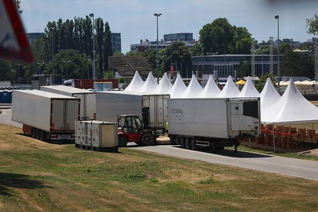 Zagreb: Radovi na hipodromu uoči koncerta Marka Perkovića Thompsona