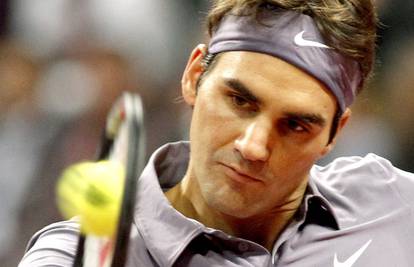Roger Federer preko Berdycha do finala ATP turnira u Parizu