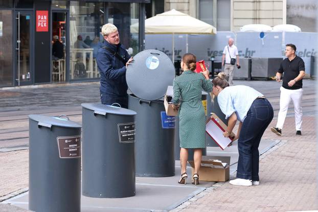 Zagreb: Djelatnik Čistoće dežura kod podzemnih spremnika na početku Ilice