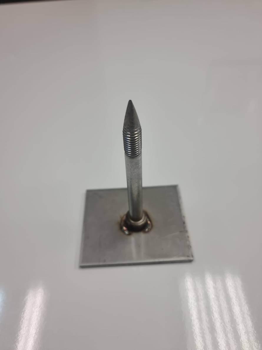 Po šumi kod Oroslavja netko postavio šiljke i stupove: 'Nije šala, netko je mogao poginuti'