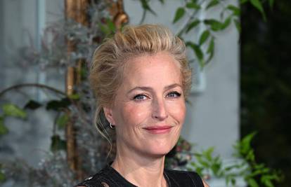 Gillian Anderson odbila ulogu u seriji 'Kruna', producenti su u problemu: Mijenjamo scenarij...