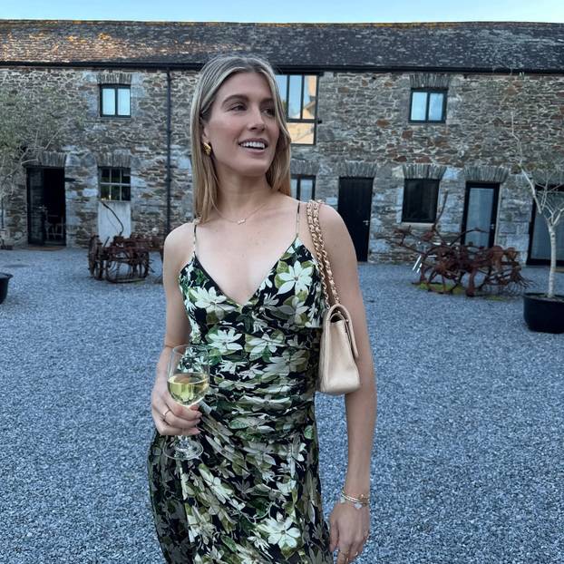 FOTO S 31 godinom oprostila se od tenisa, a zbog obrijane glave izgubila je vrijedno sponzorstvo