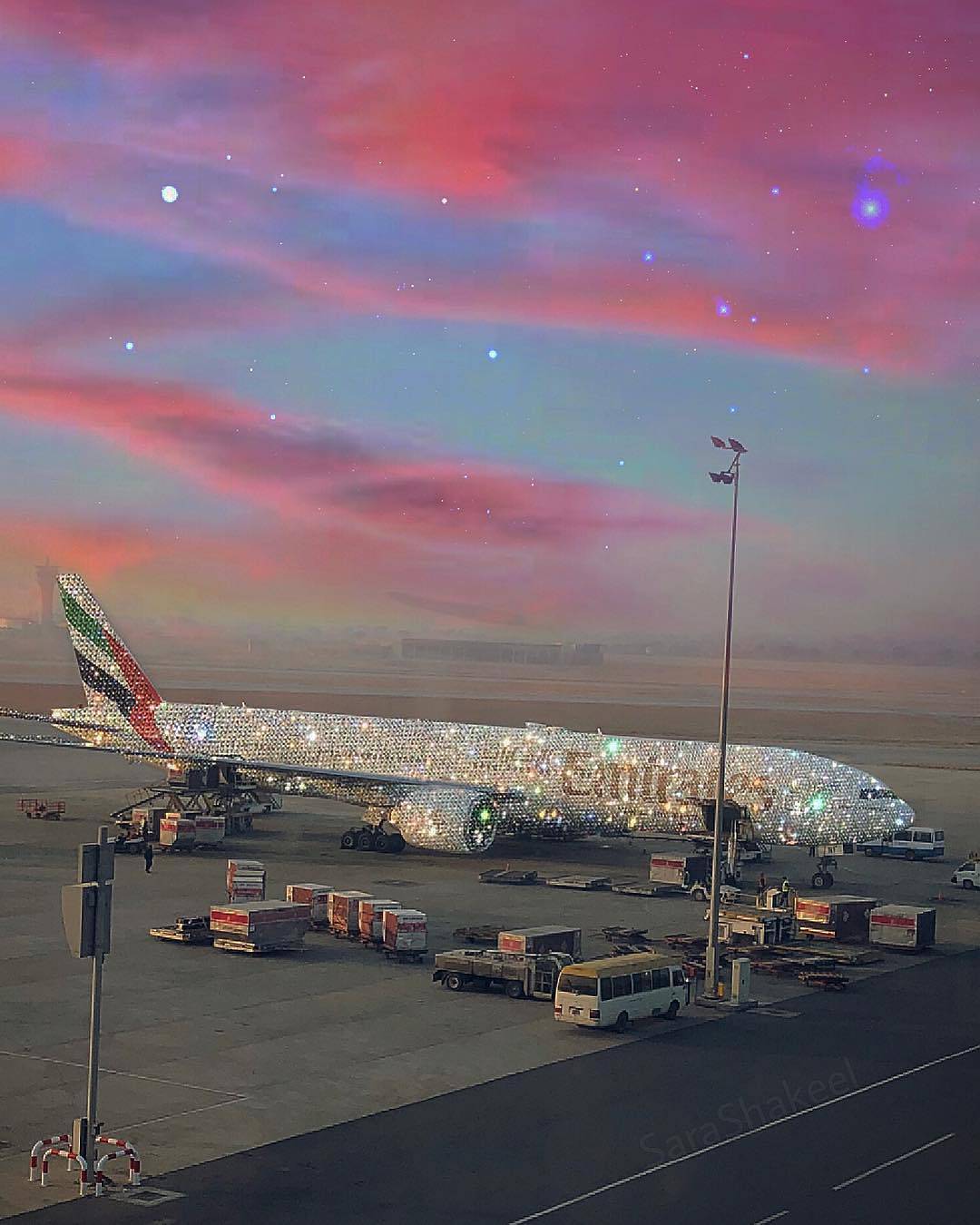 Emirates na Instagramu: Ovo je naš novi avion zvan 'Bling'