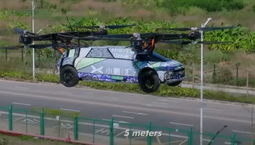 VIDEO Gužva je?! Odo ja gore... Testirali električni auto koji leti