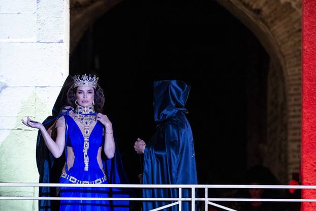 Split: Severina proštela modnom pistom na predstavljanju nove kolekcije Matije Vuice