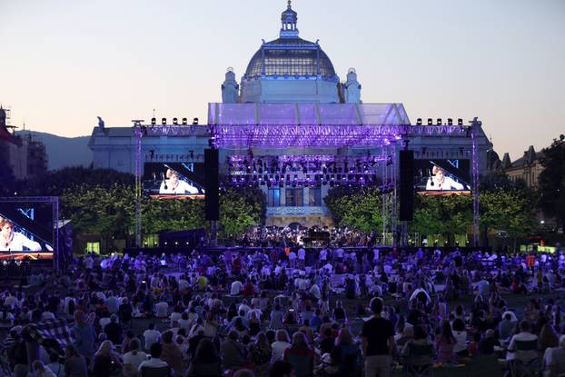 Polina Osetinskaya nastupala sa Zagrebačkom filharmonijom na Zagreb Classicu