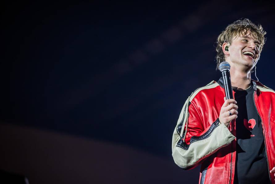 Split: Koncert Jakova Jozinovića u ŠC Gripe