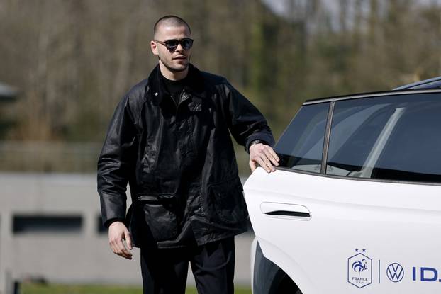 International Friendly - France Training