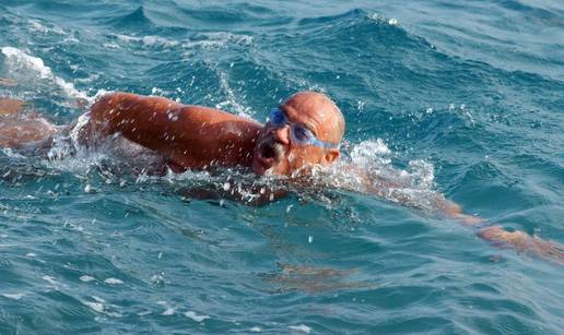 Veljko Rogo&scaron;i&cacute; dobio svoj film. Poru&scaron;io je brojne rekorde i ostao vje&ccaron;ita inspiracija svima