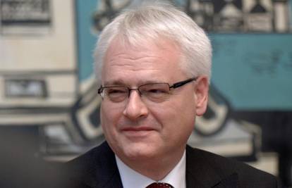 Na Harvardu su Josipovića najavili kao lidera koji ne vrišti
