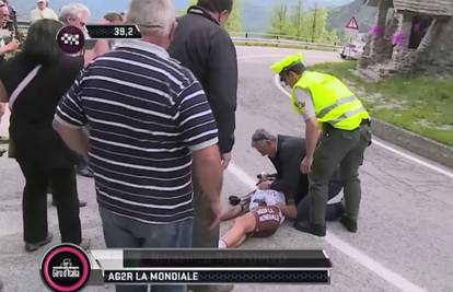Teška nesreća na Giru: Talijan pao i udario glavom o asfalt...