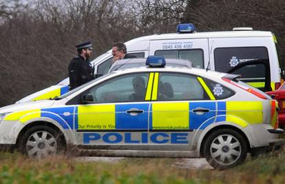 Pronašli su tijela troje djece u Londonu, jedan čovjek uhićen