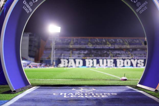 Stadion Maksimir uoči početka susreta Dinama i Milana u Ligi prvaka
