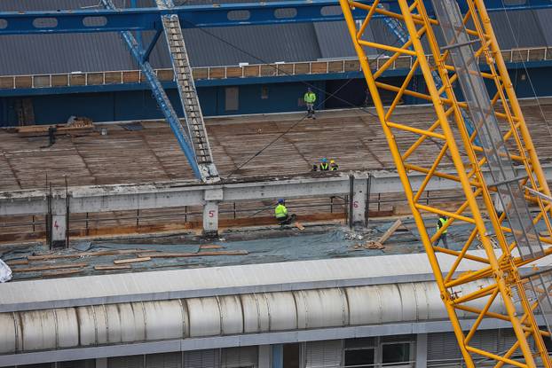 Zagreb: Najveća dizalica u gradu započela s radom 