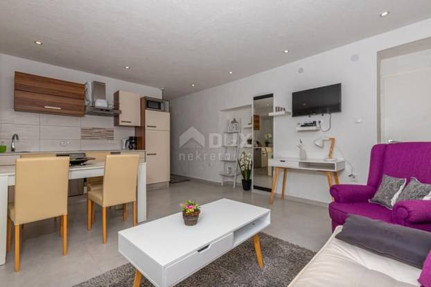 FOTO Spremno za biznis: Vila u Crikvenici ima 5 apartmana, ali, vrijedi li baš toliko milijuna?