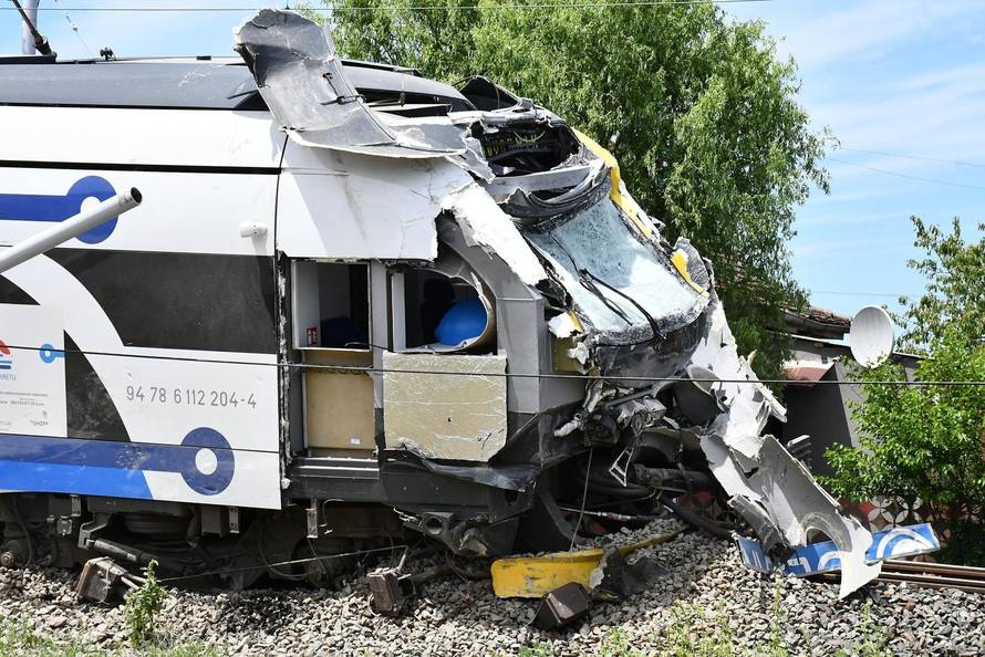VIDEO Putnica iz vlaka strave: 'Bili smo u panici, vrata su bila zaglavljena. Nismo mogli van'