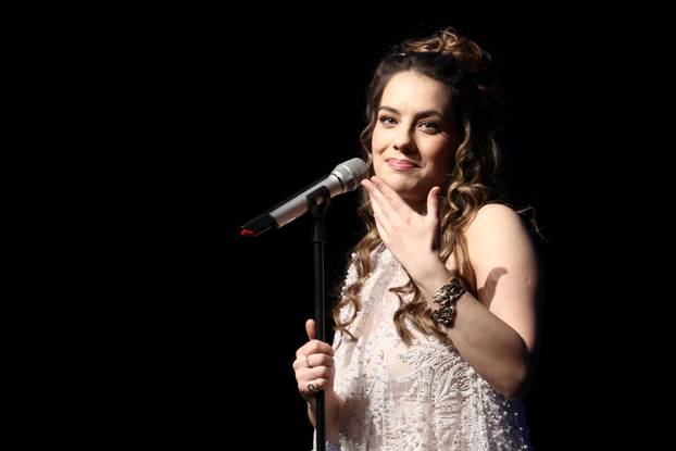 Zagreb: Koncert "Najljepše pjesme hrvatskih diva" u izvedbi Ane Uršule Najev