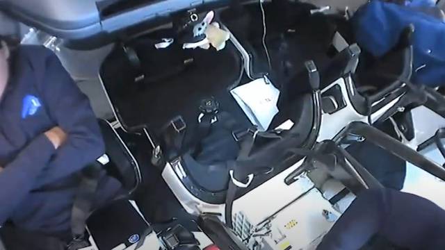 Slijepi putnik na letu za ISS: Astronauti voze i bebu Yodu