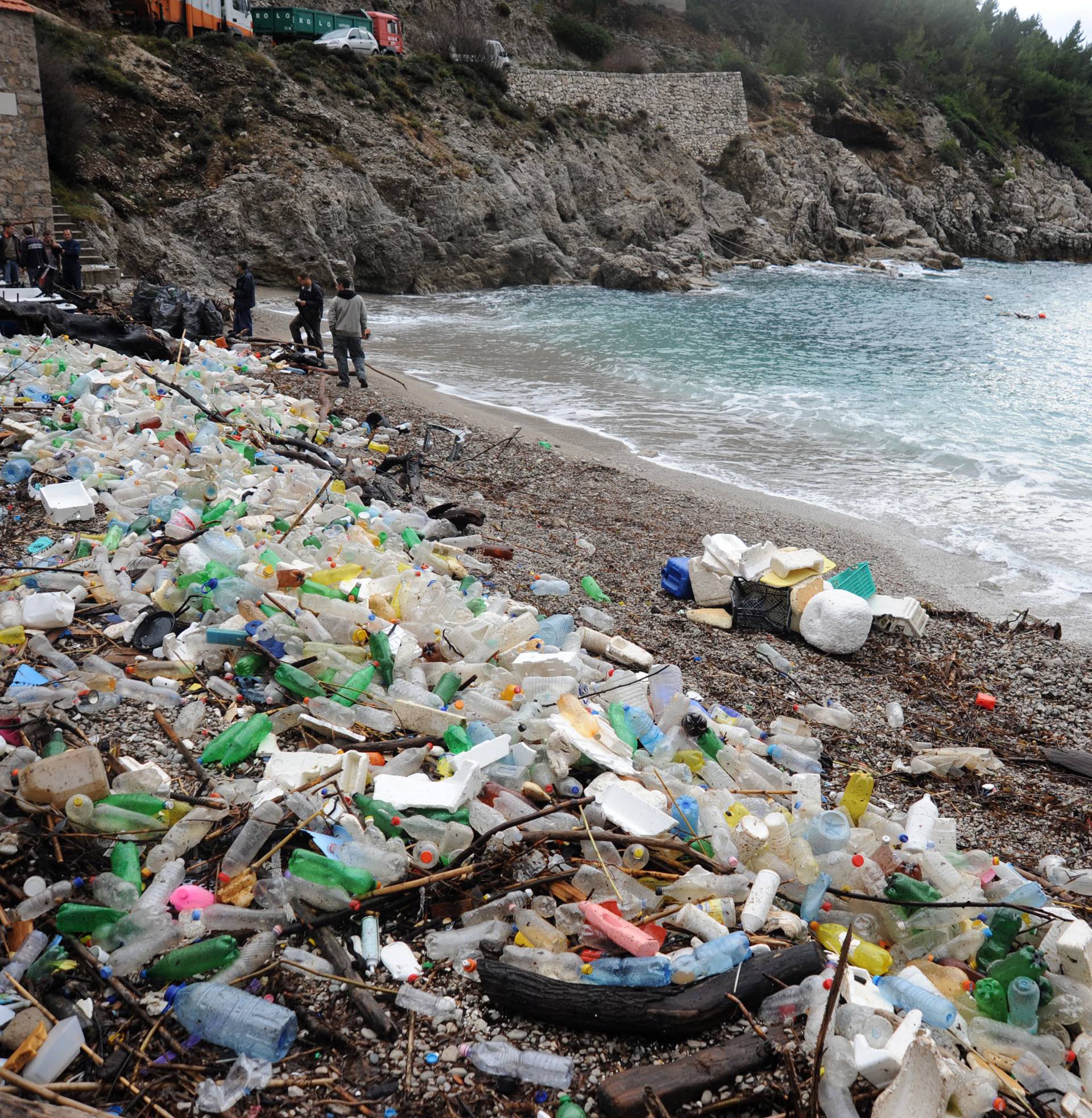 Jadran će postajati sve prljaviji jer je zbrinjavanje otpada loše