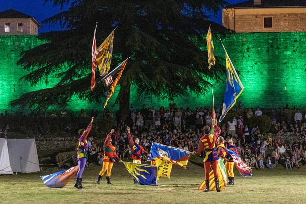 Otvoren je  13. Srednjovjekovni festival u Svetvinčentu