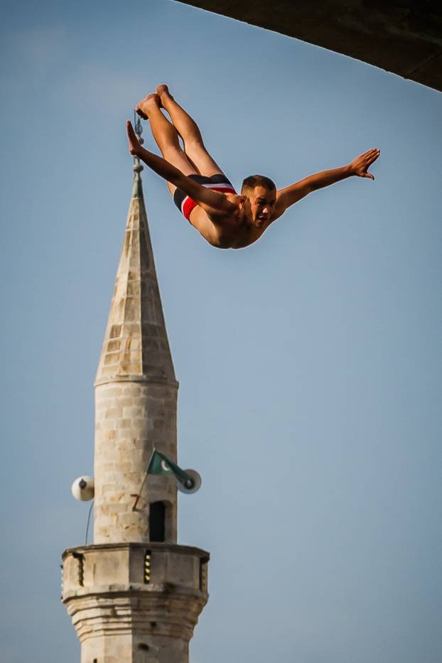 Mostar: Održani 455. skokovi sa Starog mosta
