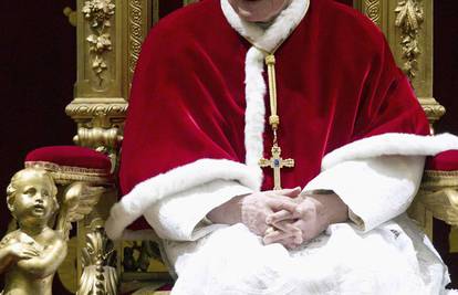Procurila tajna pisma: Vatikan potresa korupcijski skandal