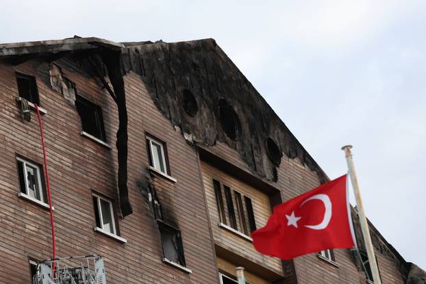 Fire at a hotel in the ski resort of Kartalkaya in Bolu