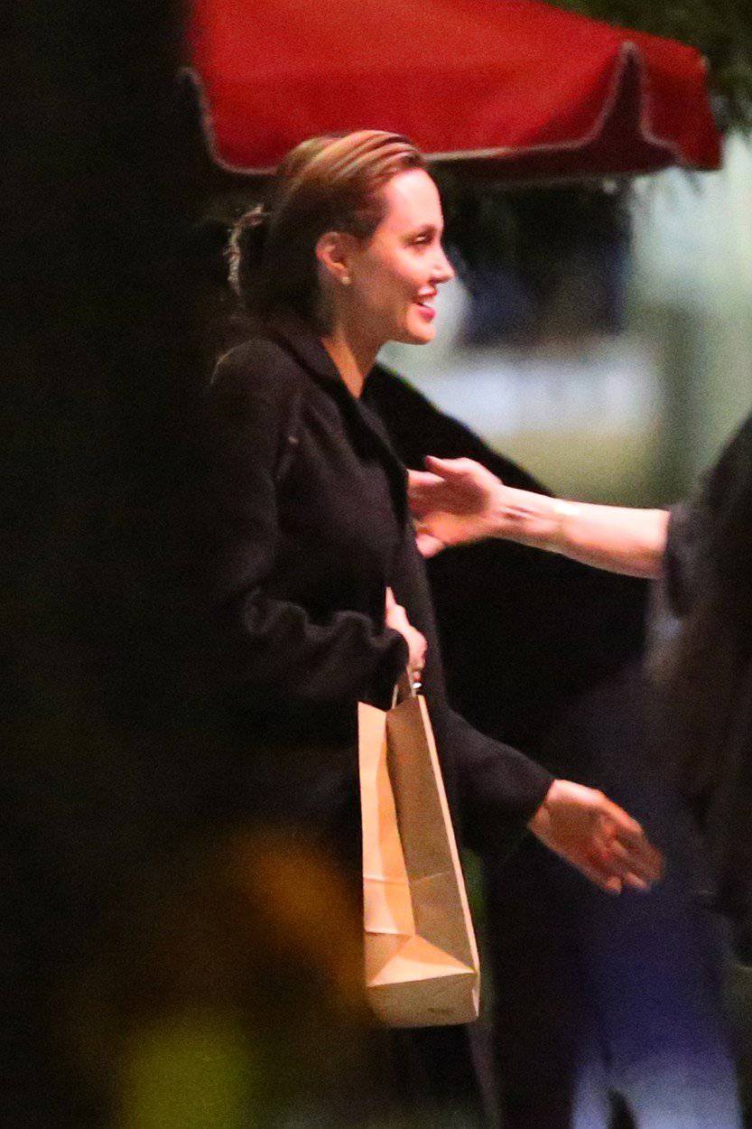 ** PREMIUM EXCLUSIVE RATES APPLY ** Angelina Jolie is seen for the first time since Brad Pitt attended ex-wife Jennifer Aniston's 50th birthday bash