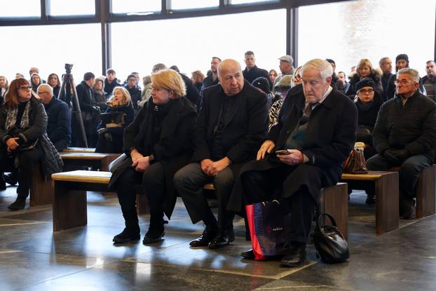 Zagreb: Posljednji ispraćaj novinara i publicista Sanjina Španovića