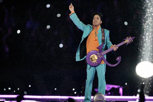 Miami: Nastup Princea na poluvremenu  Super Bowla 2007.