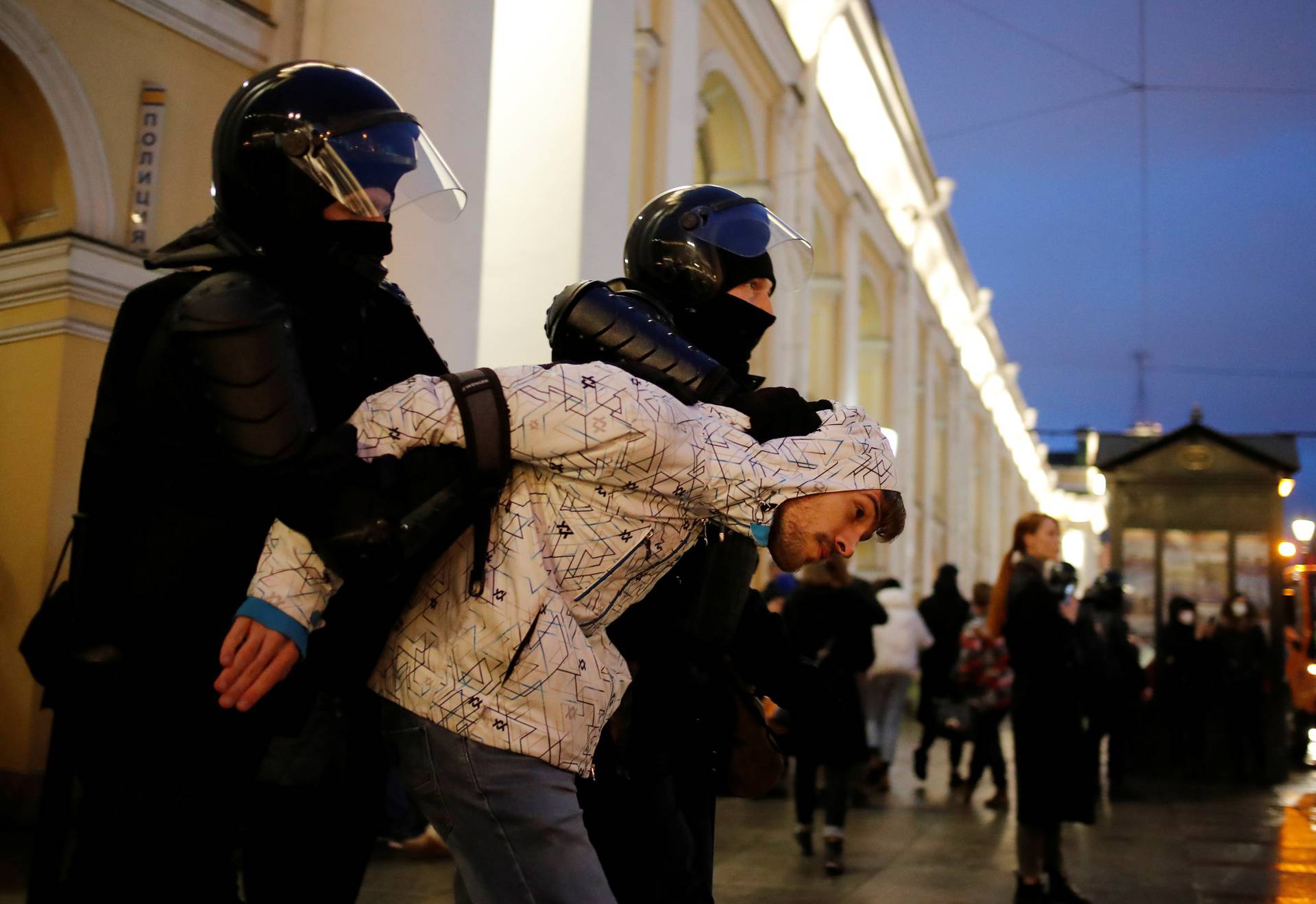 Rally in support of Alexei Navalny in Saint Petersburg